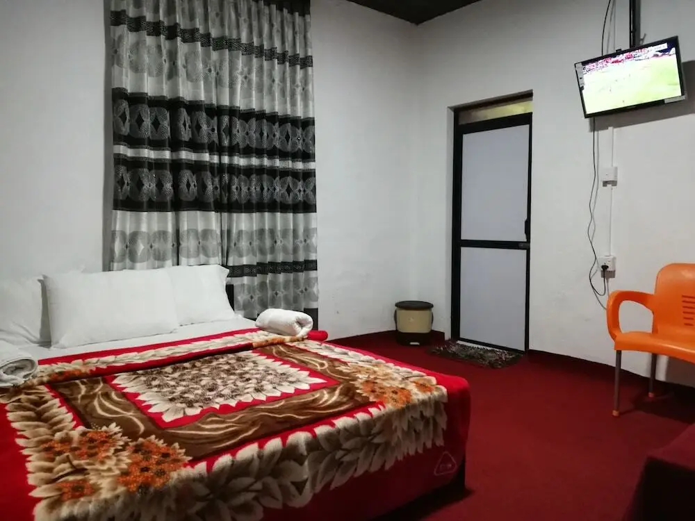 Нувара-Элия: Blooms Lily Hostel