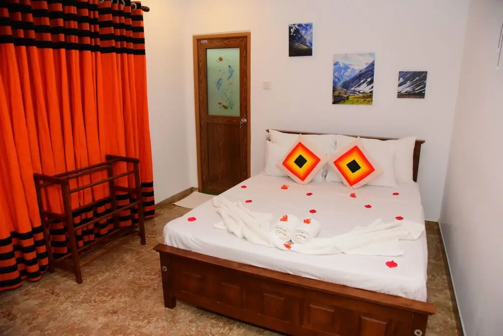 Катунаяке: White Villa Airport Transit Hotel