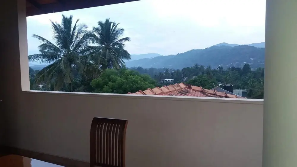 Канди: Kandyan Family Villa