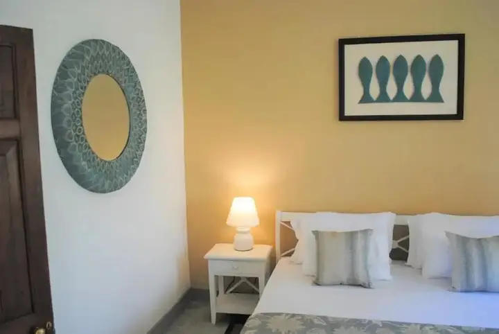 Хиккадува: Arahtis Lake Villa
