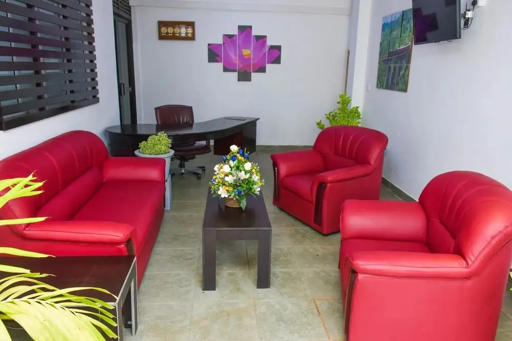 Негомбо: Aradhana Airport Hotel