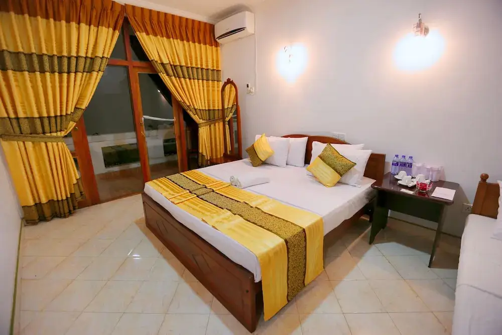 Канди: Hotel Mahaweli Spring
