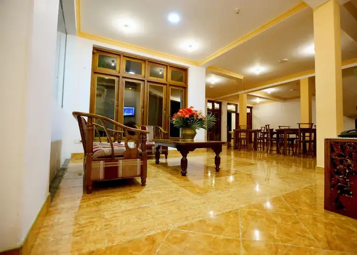 Канди: Hotel Mahaweli Spring