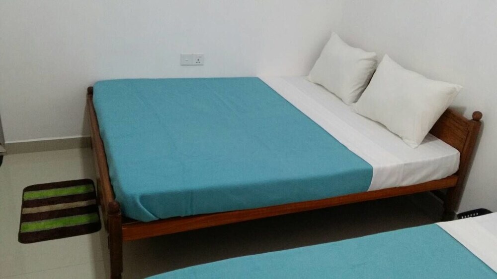 Наллатанния: Tea breeze Motel