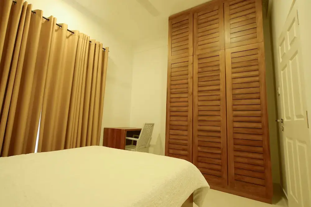 Гора Lavinia: De Saram Residencies