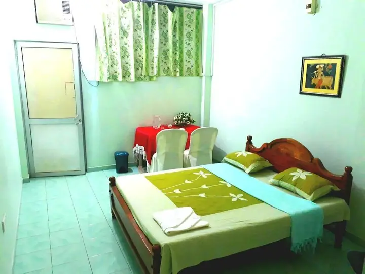 Ангурувелла: Hotel Kingland