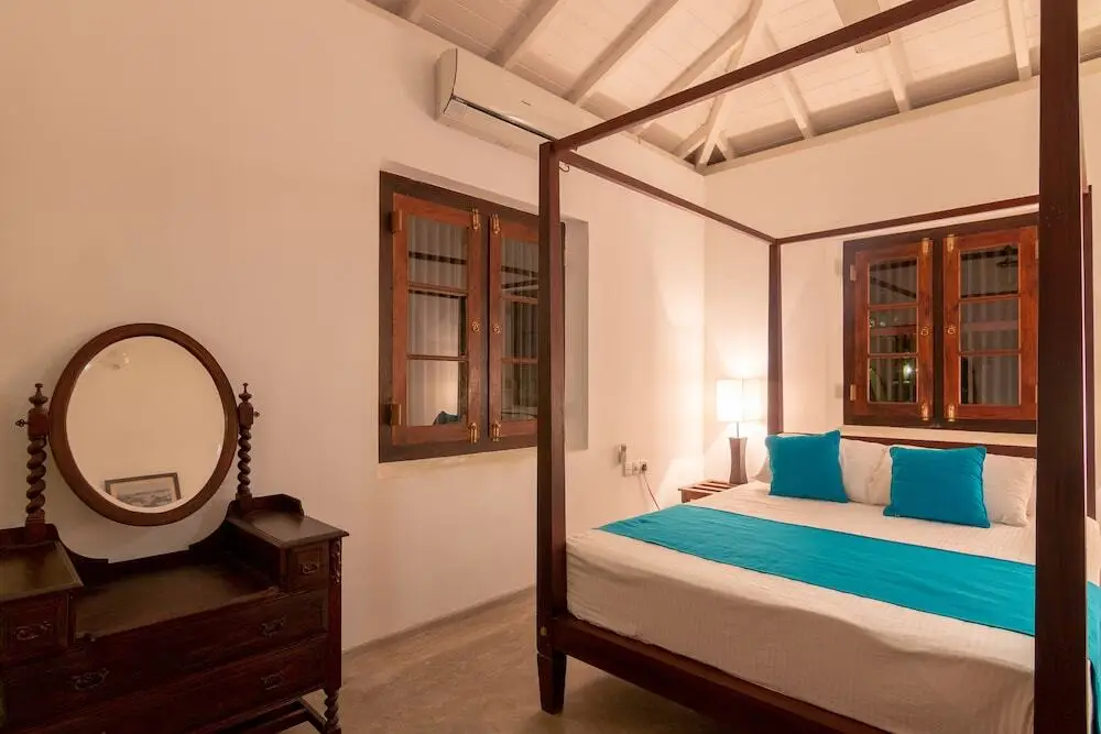 Хинатигала Джанкшен: STAY at Kalahe