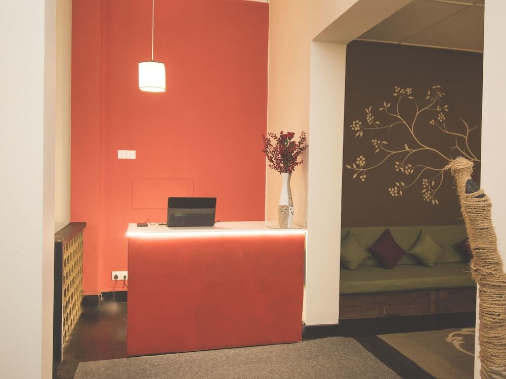 Канди: The Oasis Hostel