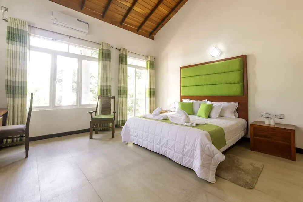Канди: Cogent Holiday Home