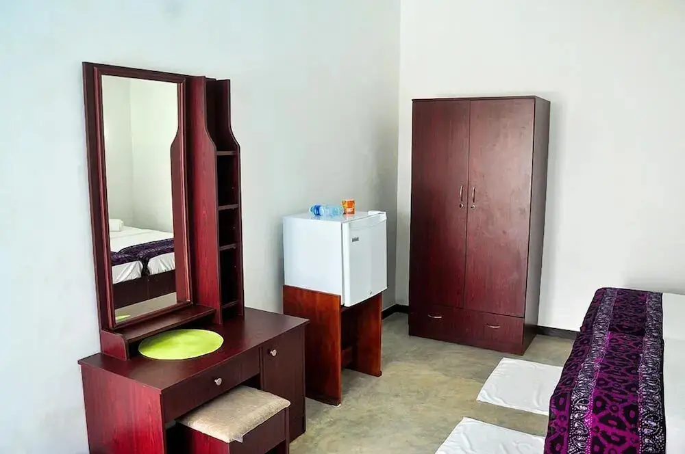 Мирисса: Sea Breeze Hotel Mirissa