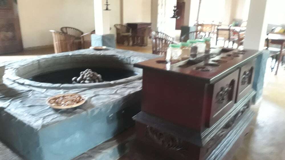 Сигирия: Isiwara Paura Ayurvedic lodge