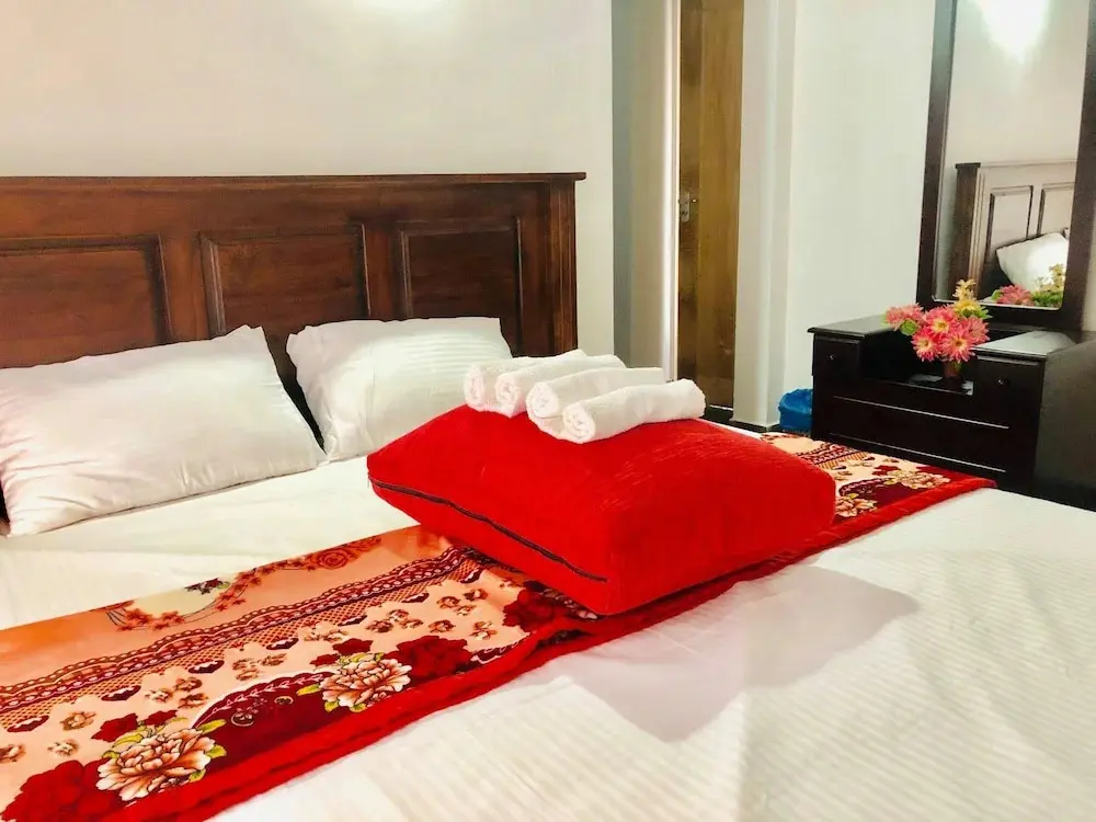 Амбевелла: Family Ties GUEST INN