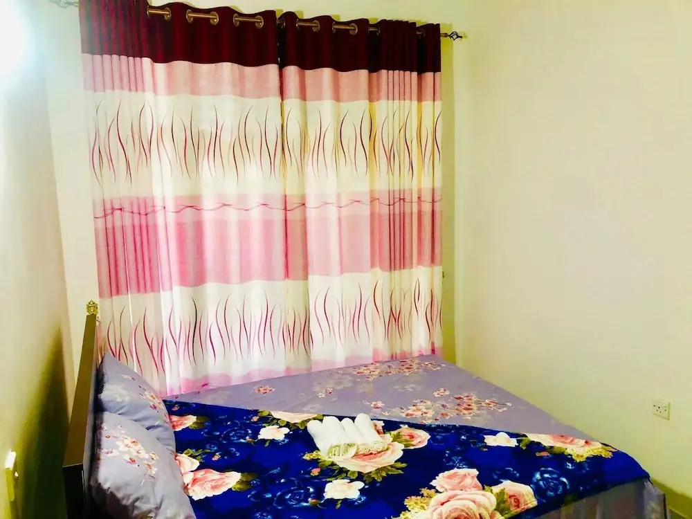 Амбевелла: Family Ties GUEST INN
