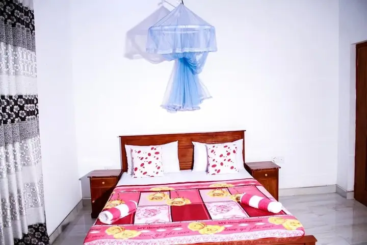 Негомбо: Friends Home