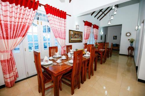 Нувара-Элия: Dahlia Mount View Hotel