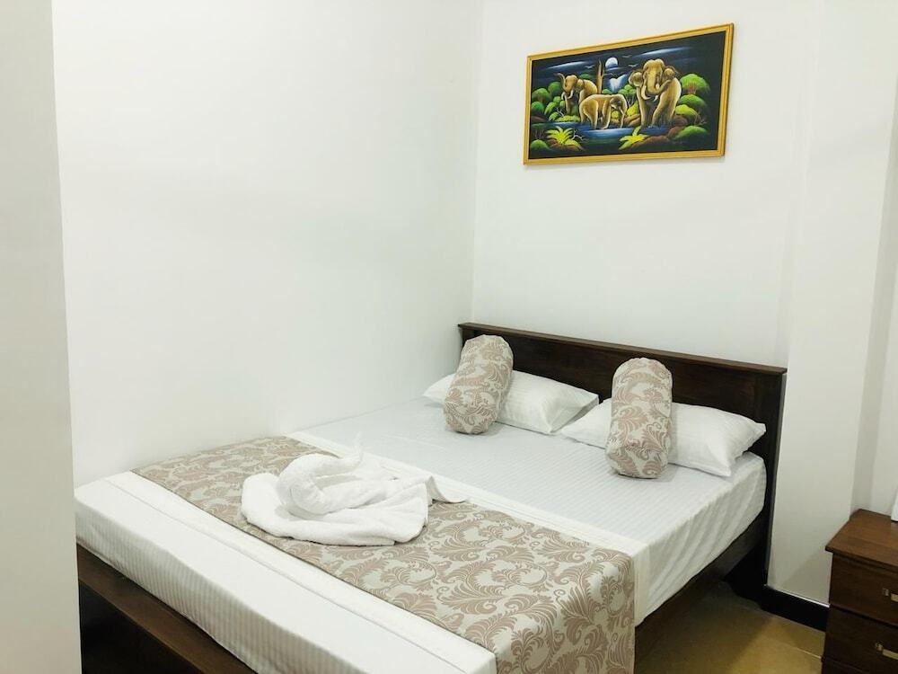 Анурадхапура: Mindana Residence