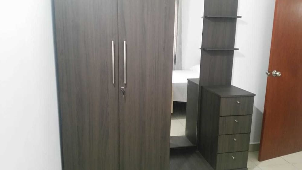 Келания: Srilanka Budget Apartment