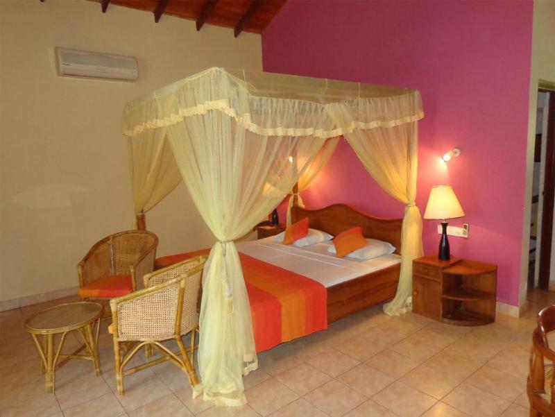 Япахува Джанкшен: Hotel Yapahuwa Paradise