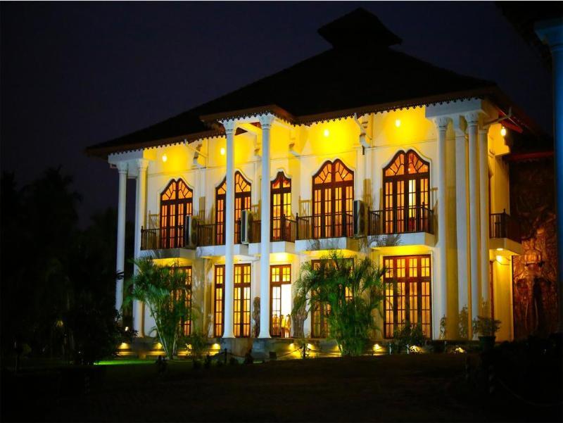 Япахува Джанкшен: Hotel Yapahuwa Paradise