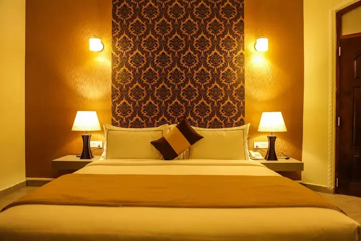 Канди: Royal Classic Resort
