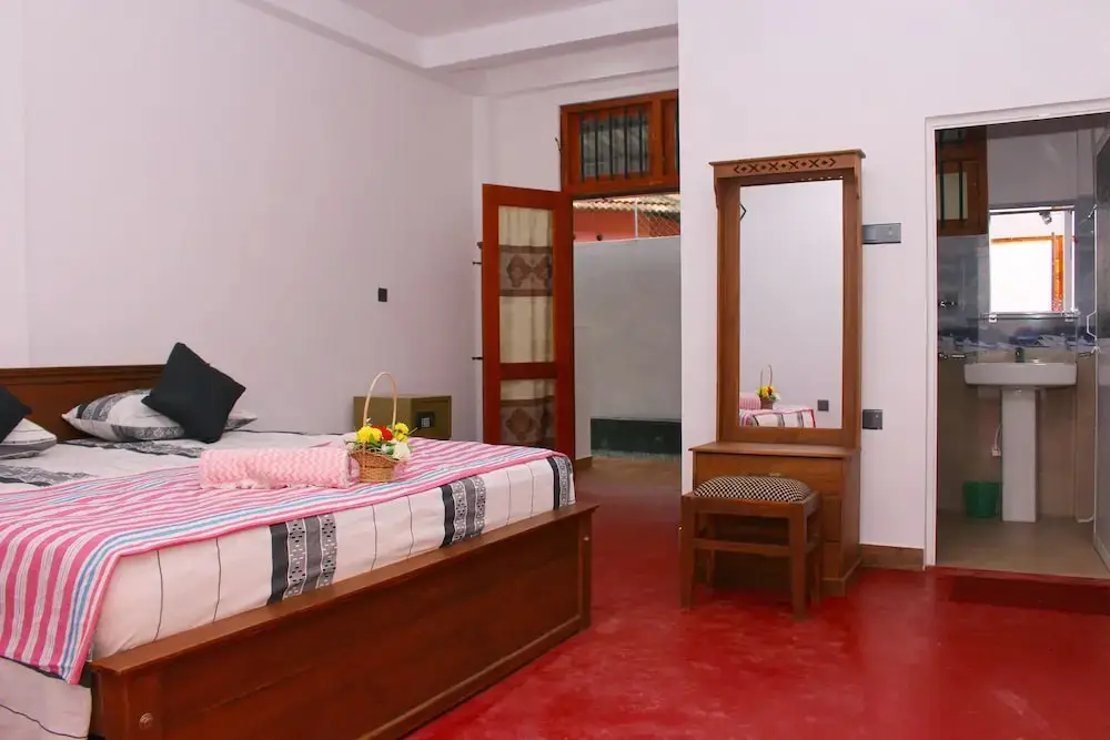 Полватумодара: Hispaniola inn