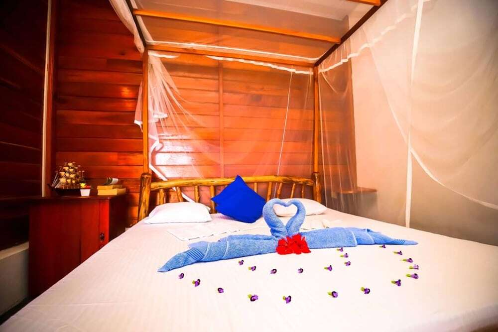 Талалла: Talalla Freedom Resort