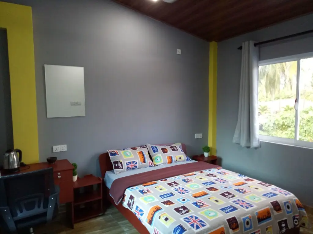 Негомбо: This Is It Airport Hotel and Restaurant