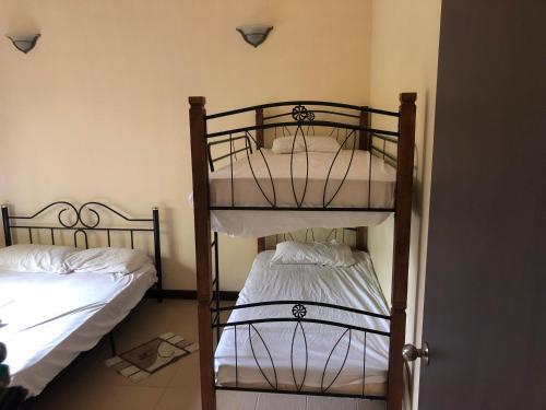 Канди: Ashane Holiday Bungalow Digana