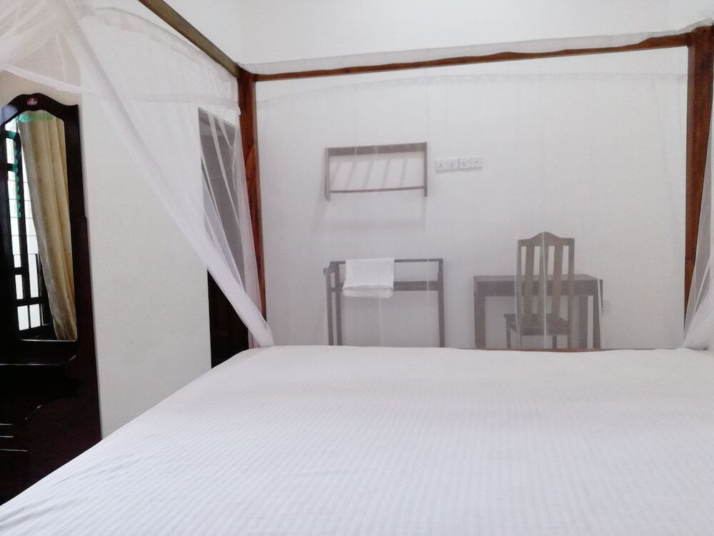 Аругам-Бэй: Crocus Resort