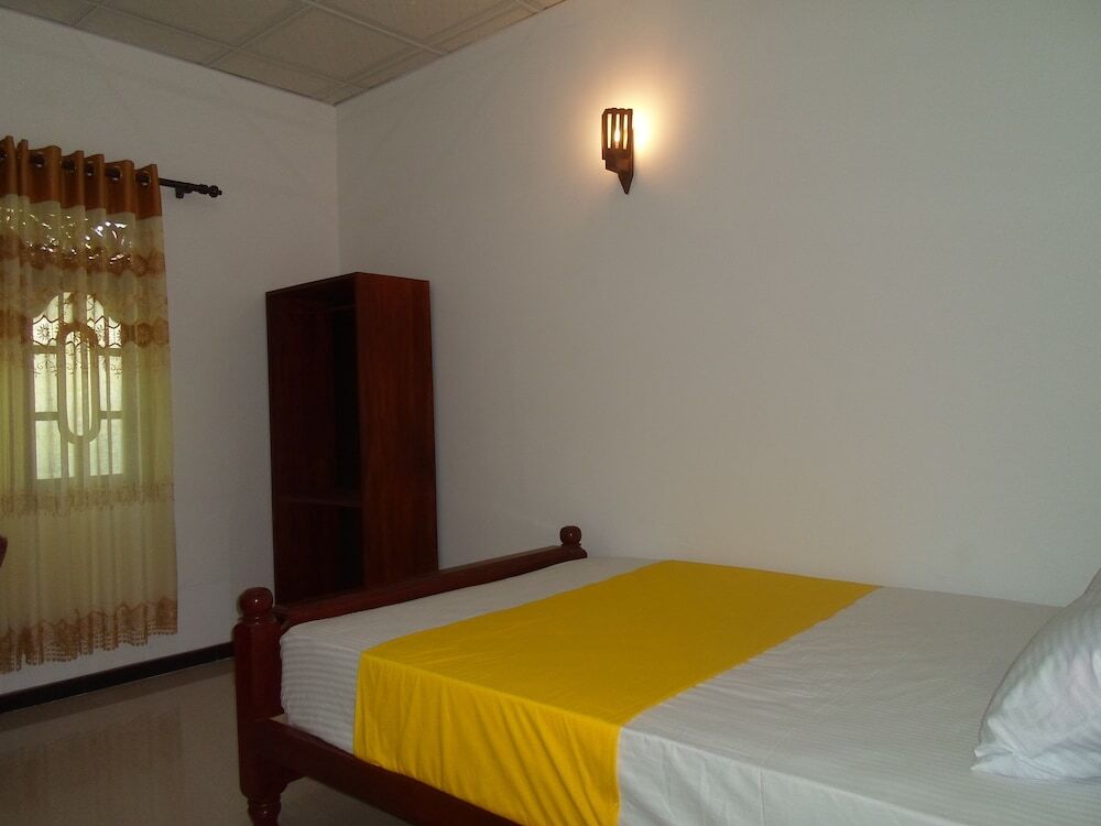 Унакурува: Amada Lake View Homestay