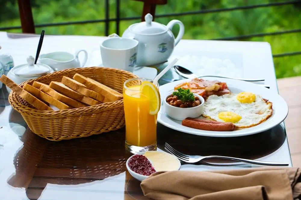 Элла: Aloft Grand Hotel