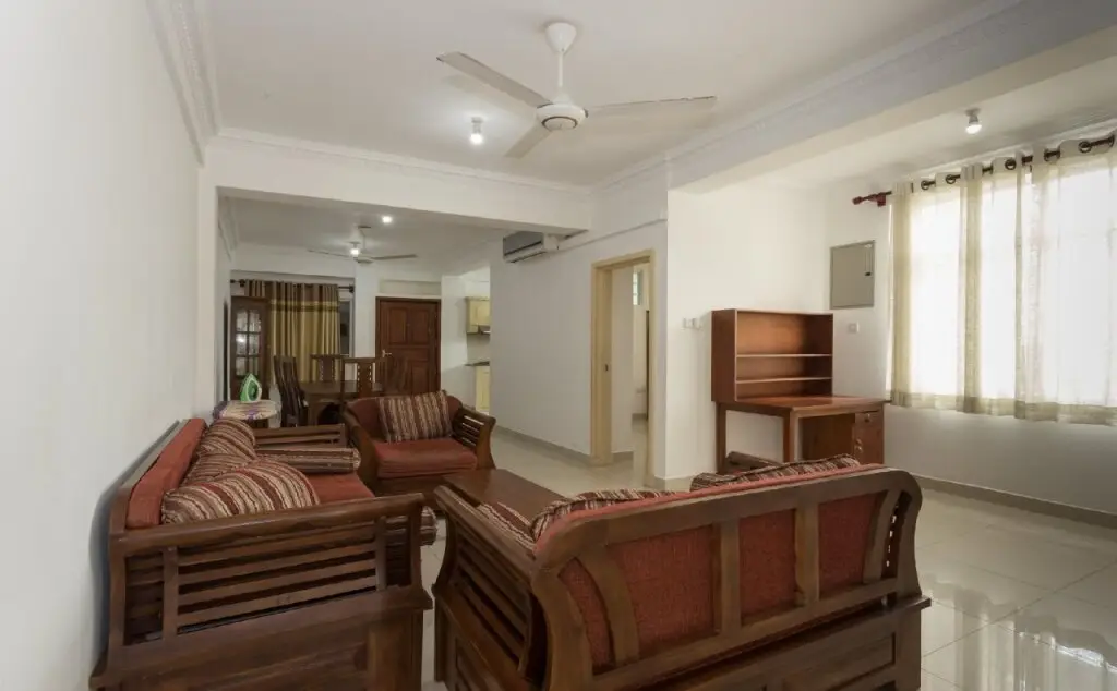 Коломбо: Mayura Apartment