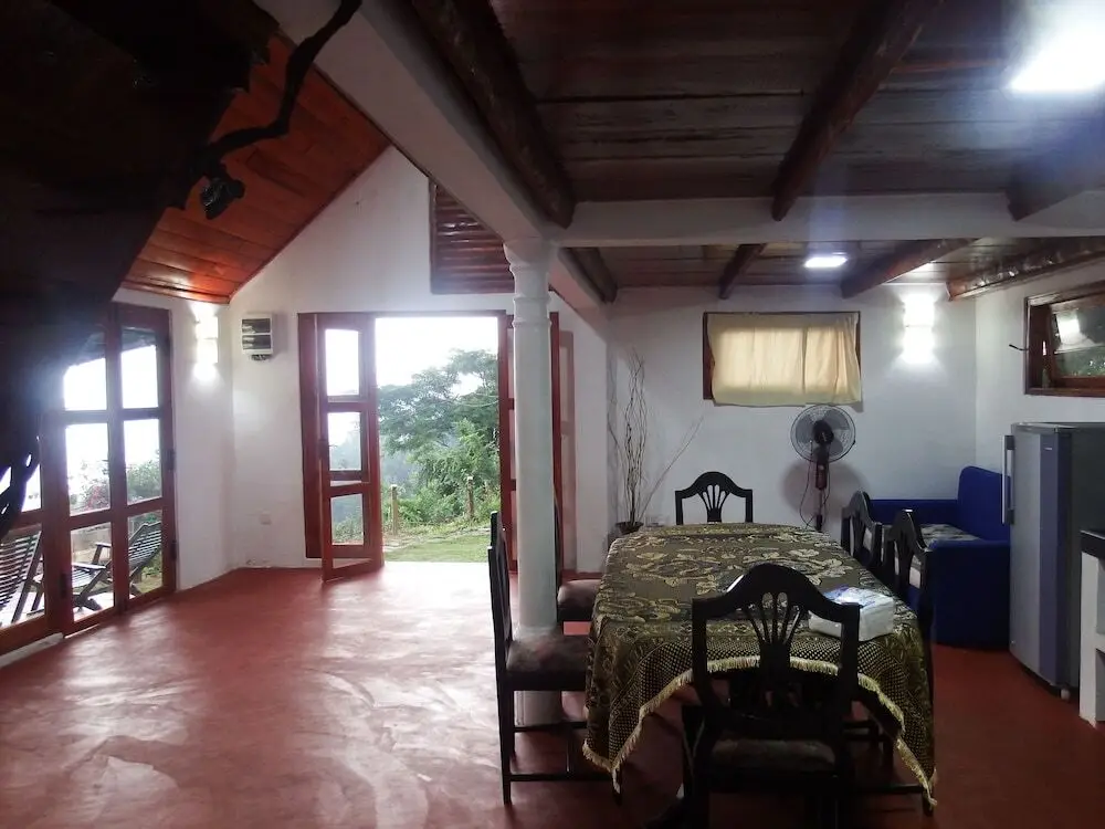 Годамуна: Welikande Hotel and Trekking Center