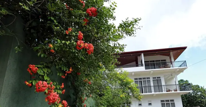 Канди: Villa Dasuni