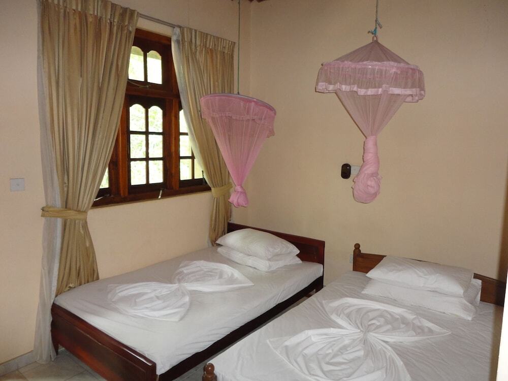 Махиянганая: Tikiri Villa Eco Resort