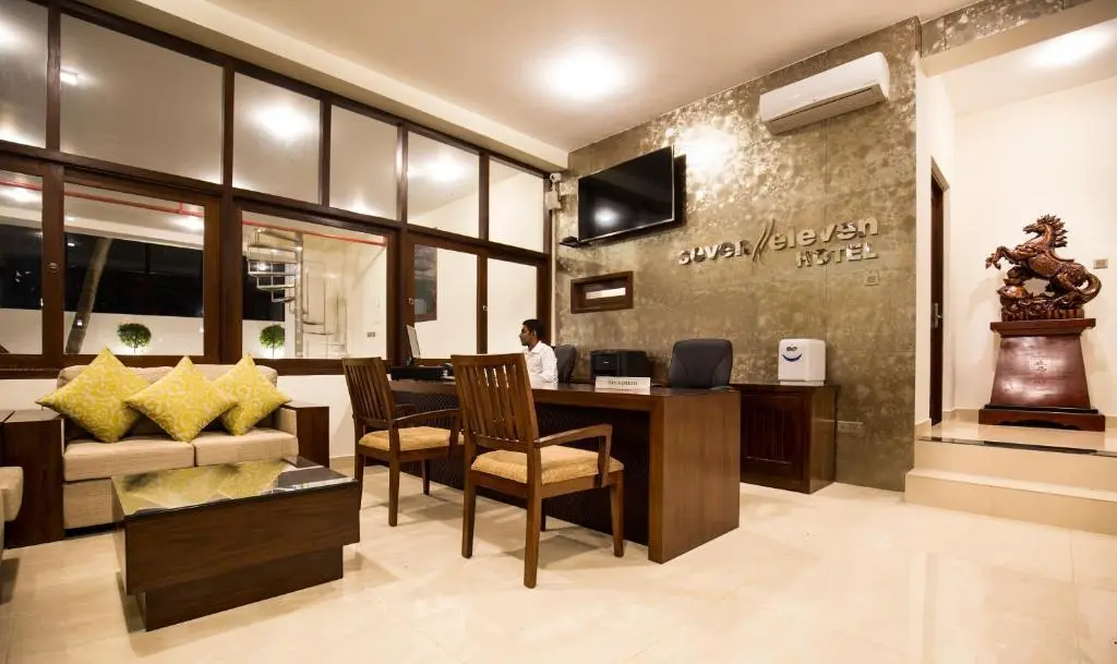 Келания: Grand 7 Hotel Kesbewa