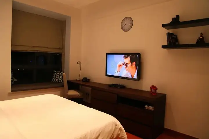 Коломбо: Carlsen Residence