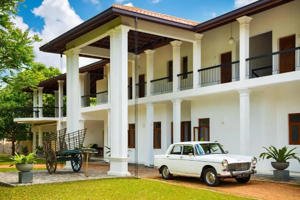 Минувангода: The Notary's House
