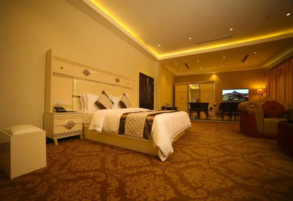 Курунегала: The Grand Mountain Hotel