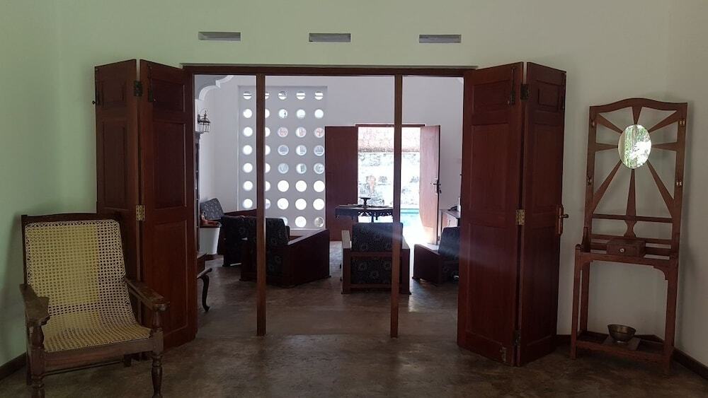 Индурува: Siriniwasa Villa Induruwa