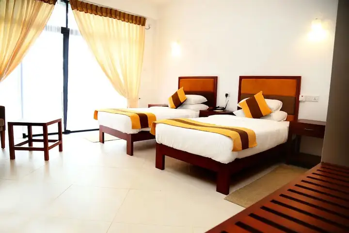 Канди: The Spring Villas