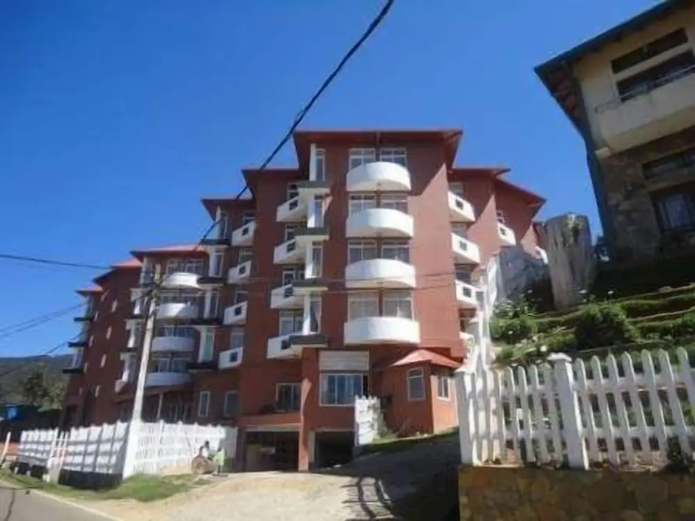 Нувара-Элия: The Miller Apartment
