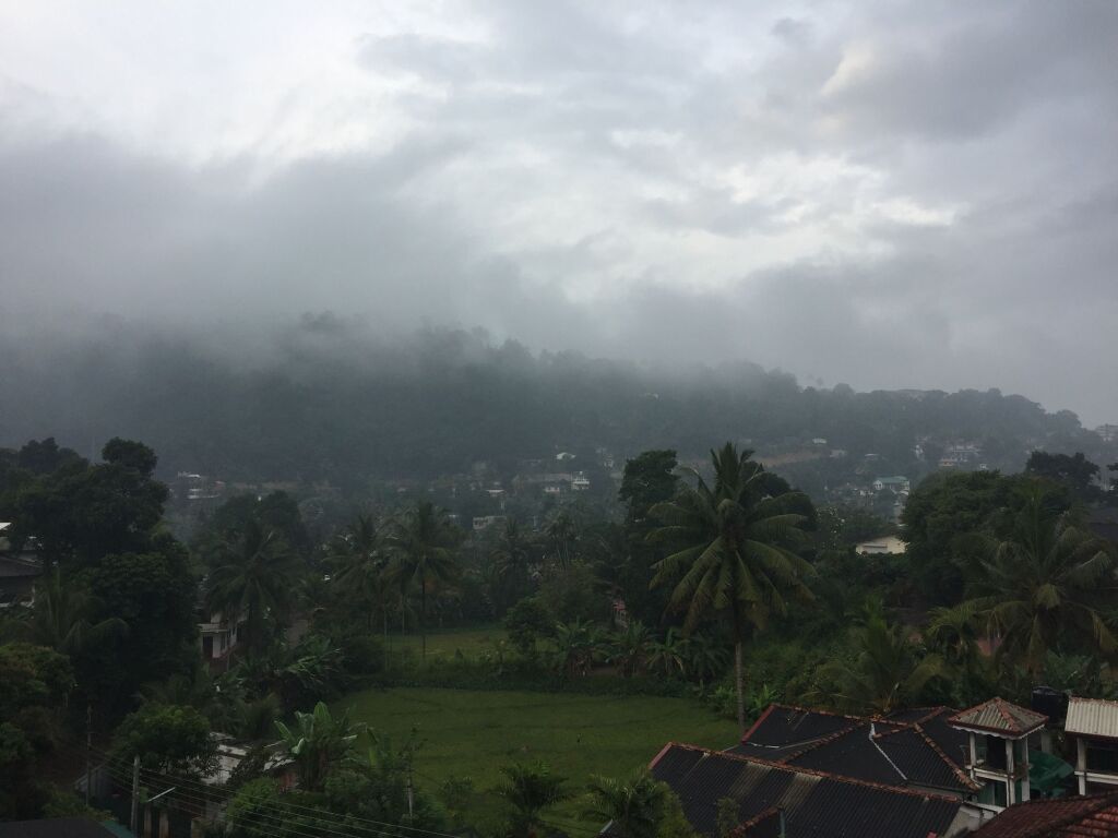 Канди: Resident View Homestay