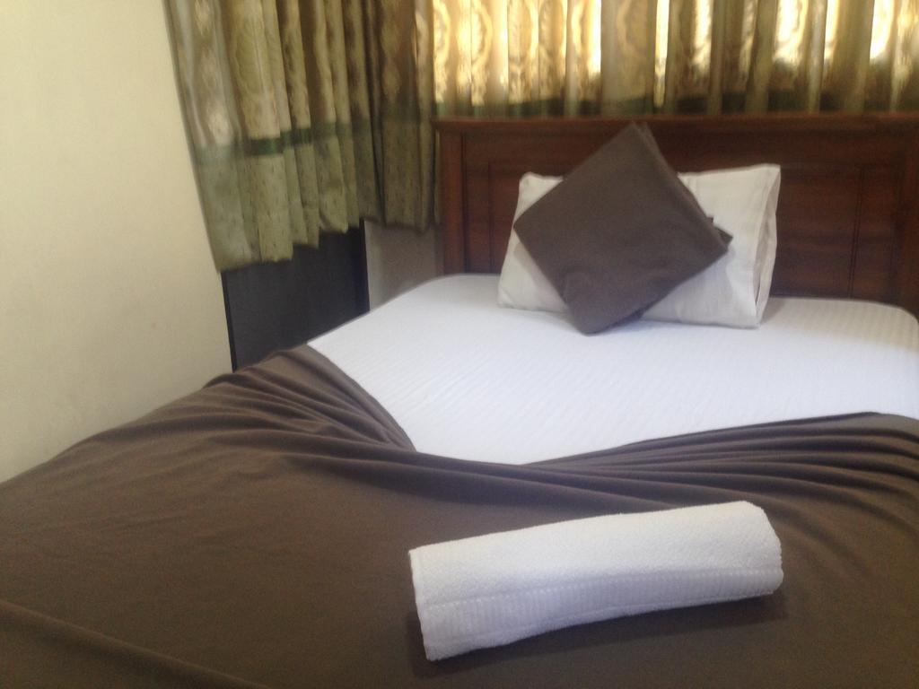 Коломбо: Omega Hotel & Motel