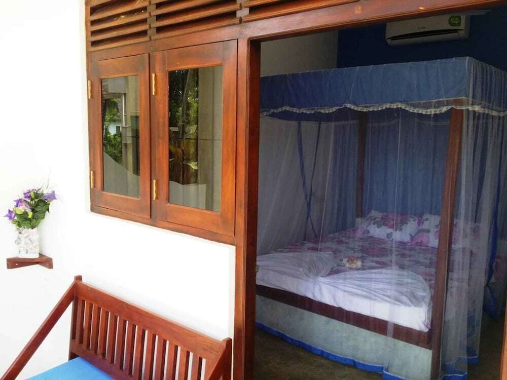 Унаватуна: Yoho Hotel Meritha