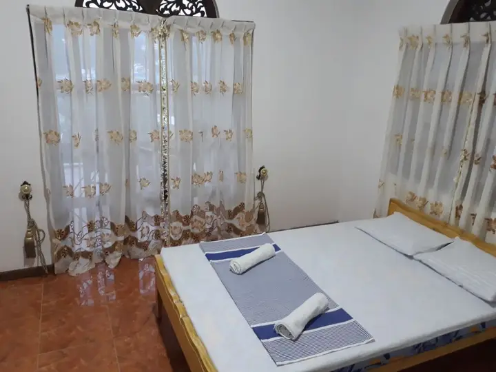Канди: Unique View Hotel - Hostel