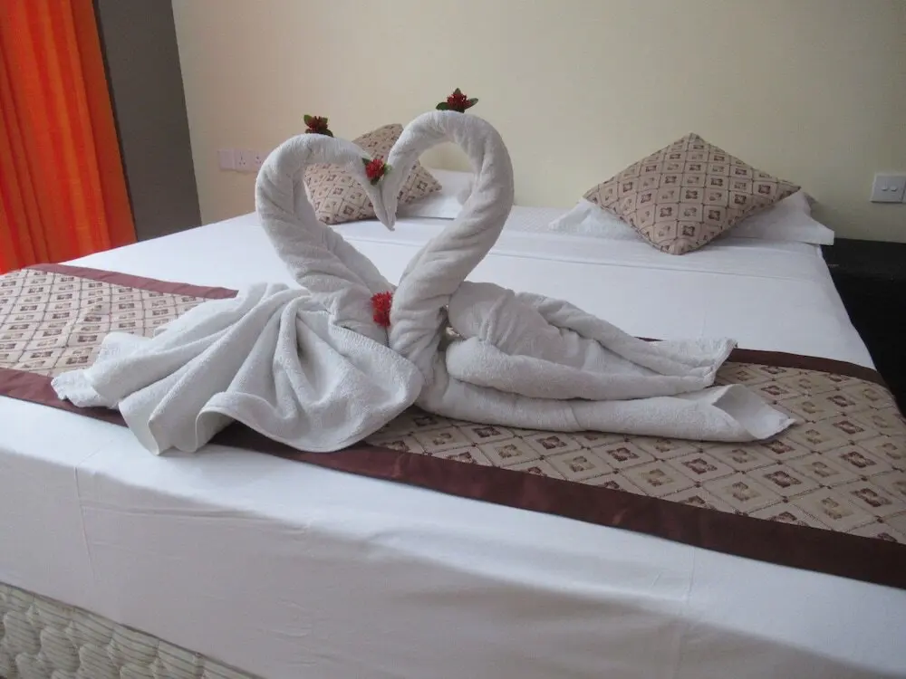 Тангалла: Sand Bank Hotel & Restaurant