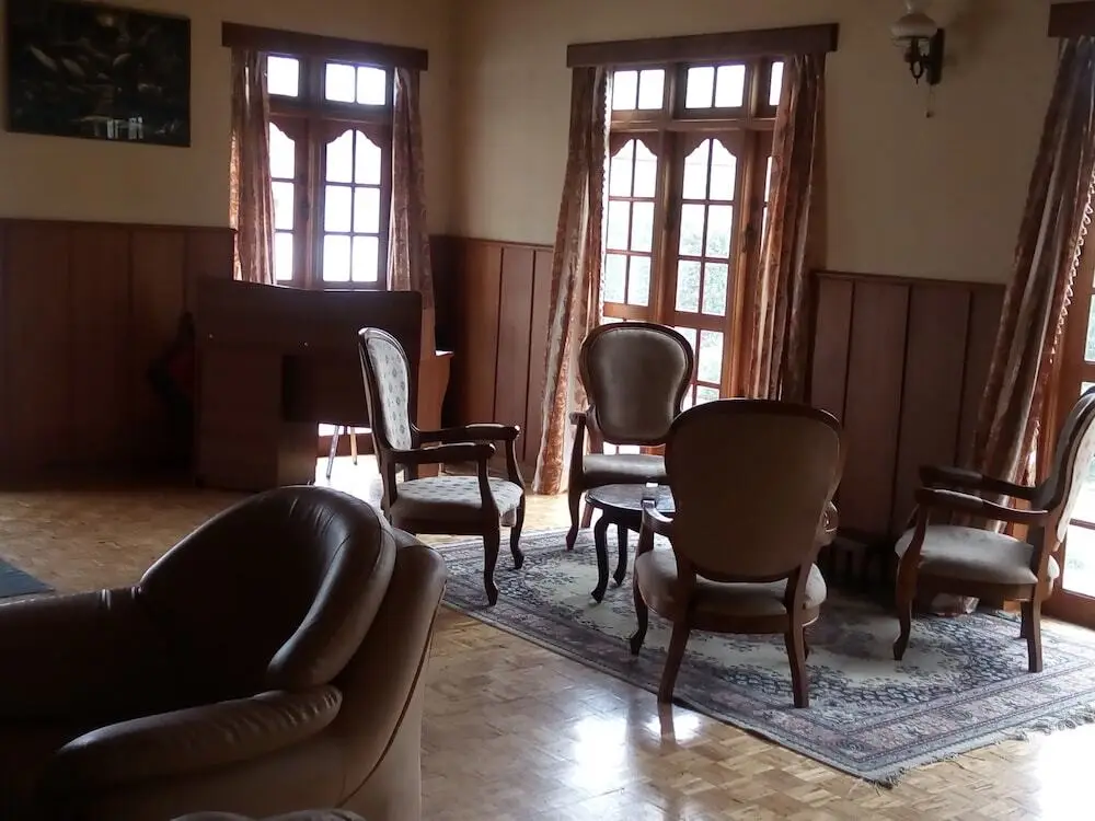 Нувара-Элия: Royal Garden Hotel
