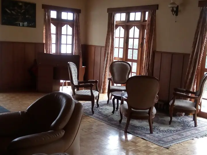 Нувара-Элия: Royal Garden Hotel