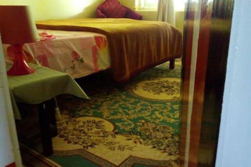 Нувара-Элия: Little England Home stay